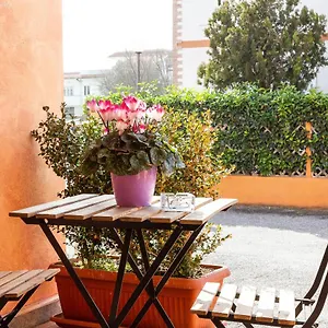 Ciaccio House Near Airport Appartamento Fiumicino